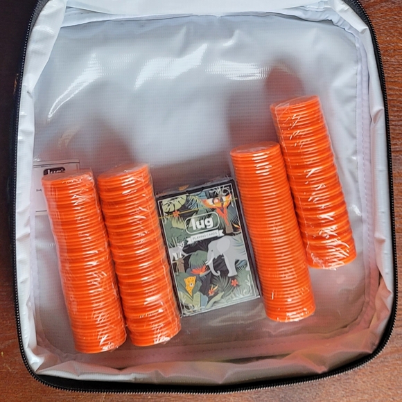 Lug Life Rummy Bag Set- Jungle Animals Retired Family Board Game Cards Chips Mat - Picture 13 of 15